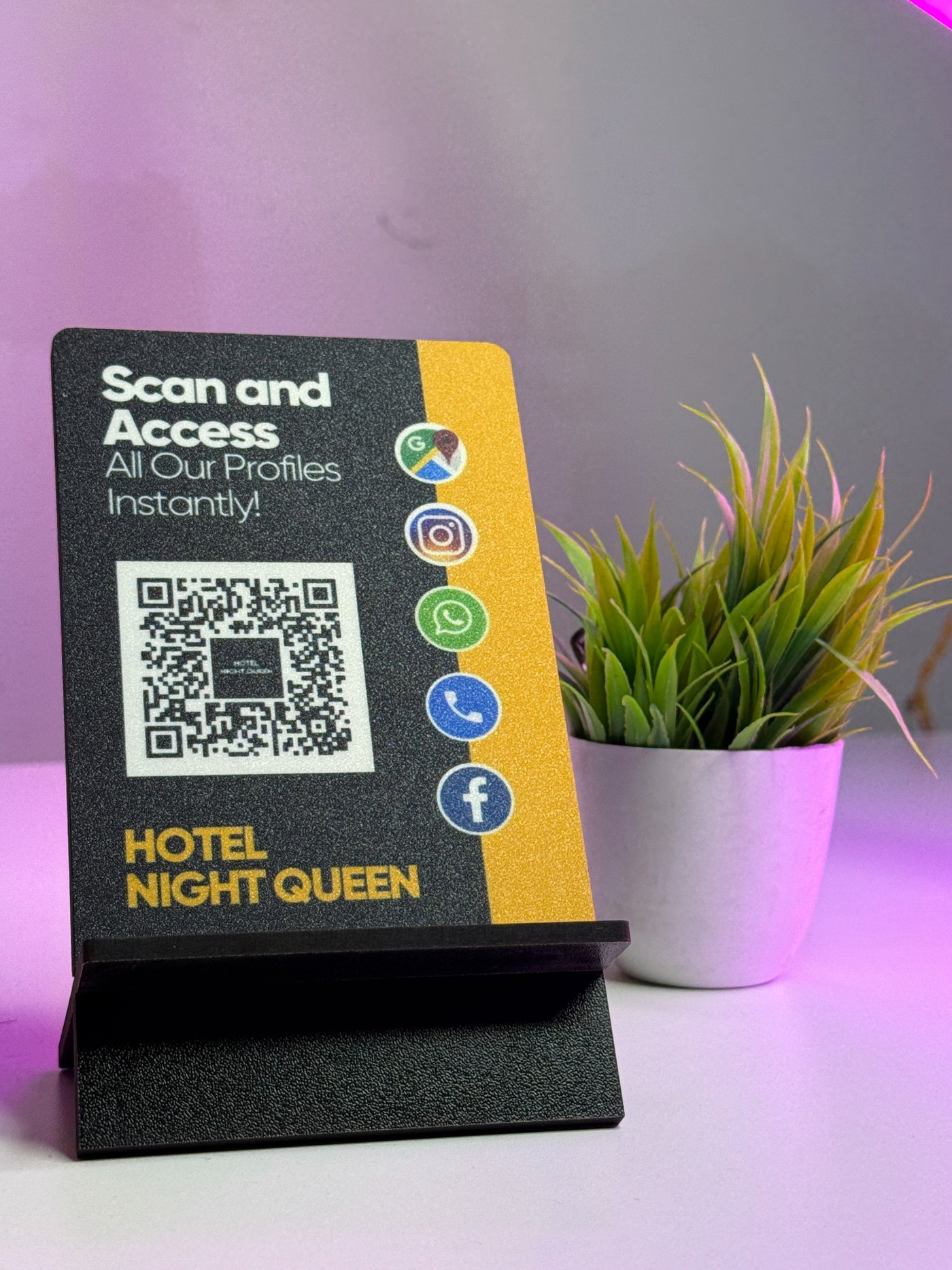 Front preview of hotel ScanEra standee